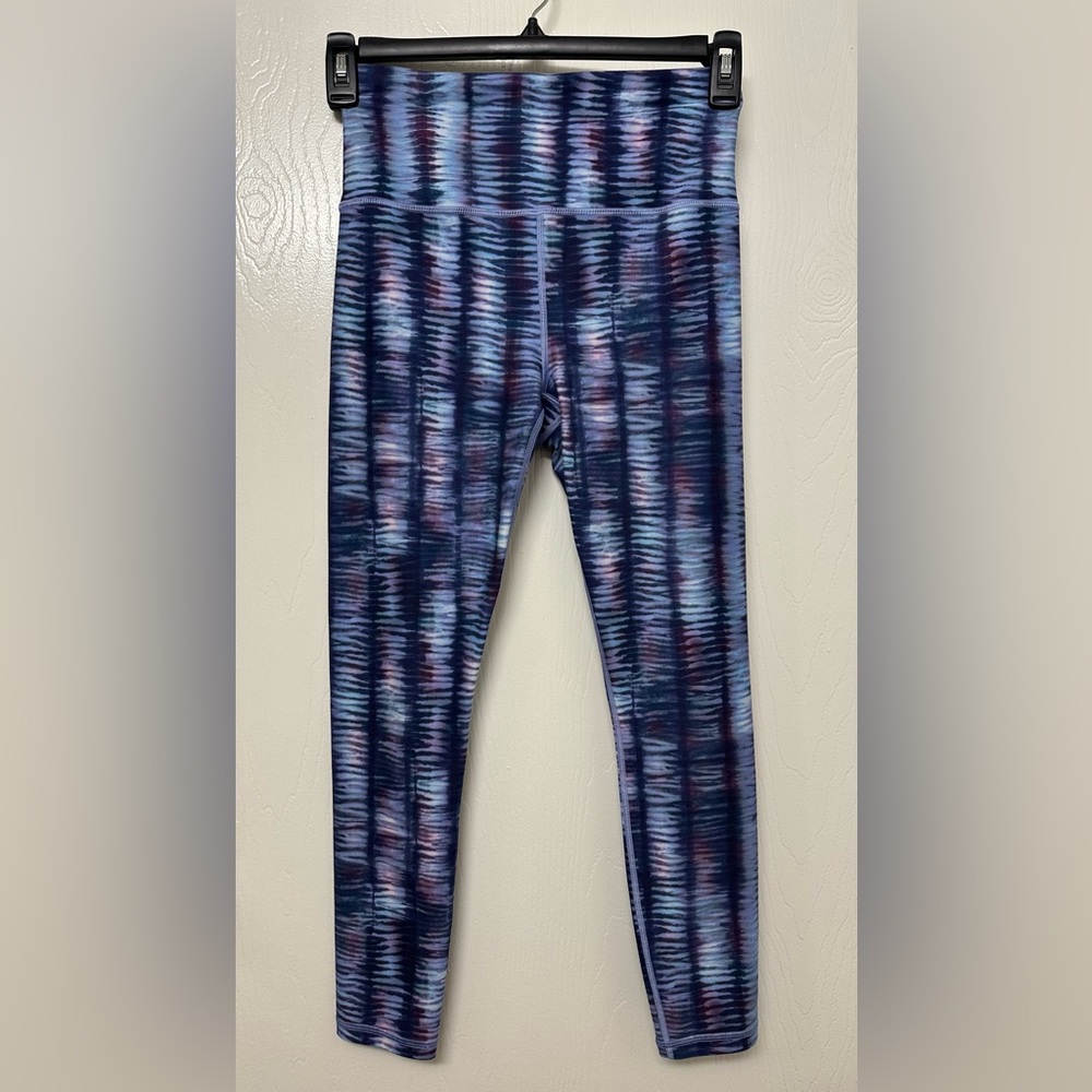 Athleta Women’s Blue and Purple Patterned Leggings